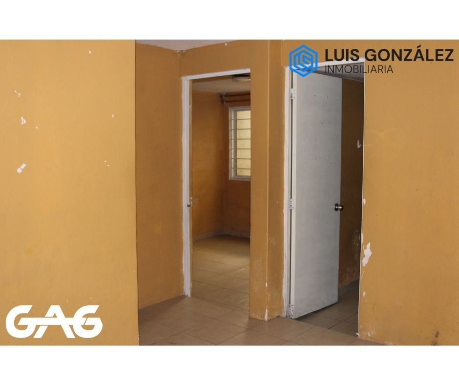 Casa  en  Rinconada de Aragón — fotografía adicional